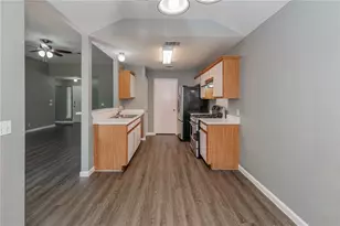 1000 Honeysuckle Dr, Leander, TX 78641 - Photo 14