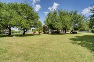 112 Mescalero, Liberty Hill, TX 78642 - Photo 36