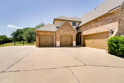 112 Mescalero, Liberty Hill, TX 78642 - Photo 4