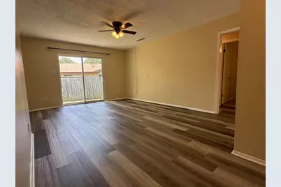 11701 Bayou Bend, Austin, TX 78759 - Photo 4