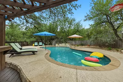 508 S Lariat Circle, Dripping Springs, TX 78620 - Photo 2