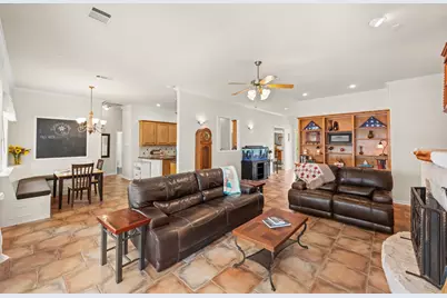 508 S Lariat Circle, Dripping Springs, TX 78620 - Photo 6