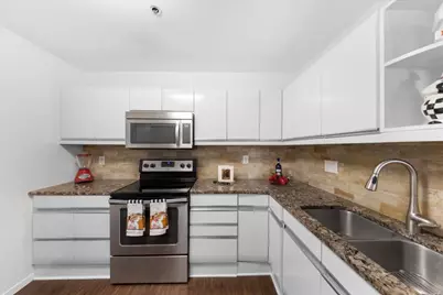 40 N Interstate Hwy 35 #6B3, Austin, TX 78701 - Photo 10