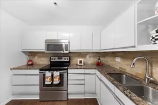 40 N Interstate Hwy 35, Austin, TX 78701 - Photo 10