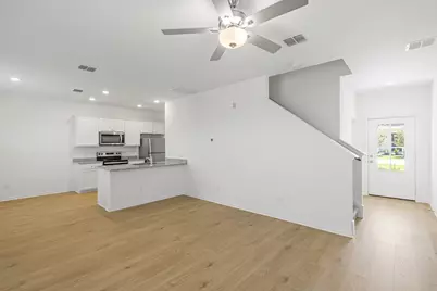 120 Desert Hare Drive, Jarrell, TX 76537 - Photo 4