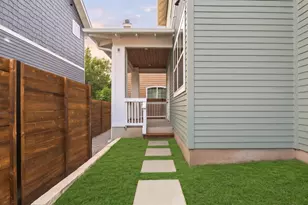 210 W Mockingbird Ln, Austin, TX 78745 - Photo 24
