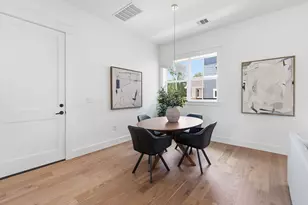 210 W Mockingbird Ln, Austin, TX 78745 - Photo 12