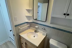 906 E 46th St, Austin, TX 78751 - Photo 6