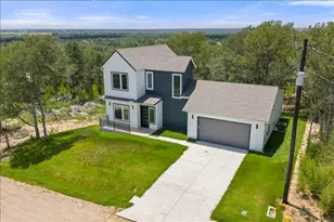 110 Diamond Head Dr, Bastrop, TX 78602 - Photo 6