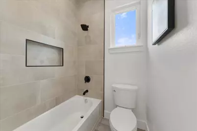 110 Diamond Head Drive, Bastrop, TX 78602 - Photo 34