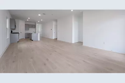 276 Mustang Lake Circle, Buda, TX 78610 - Photo 6