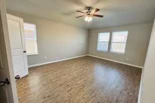 1307 Henry David Dr, Pflugerville, TX 78660 - Photo 8