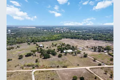 145 Three Oaks Lane, Bastrop, TX 78602 - Photo 34