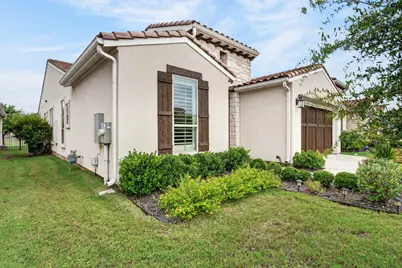 12007 Beautybrush Drive, Austin, TX 78738 - Photo 4