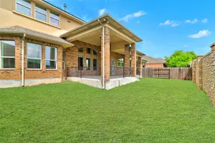 213 Southern Cross Dr, Austin, TX 78717 - Photo 10