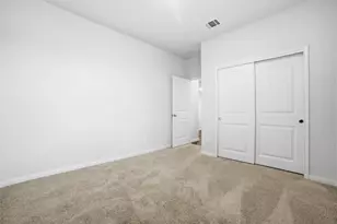 105 Escala Wy, San Marcos, TX 78666 - Photo 14