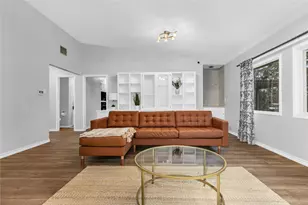 302 Timpanagos Dr, Lakeway, TX 78734 - Photo 4