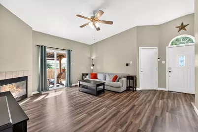 1100 Mira Loma Lane, San Marcos, TX 78666 - Photo 4