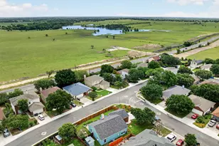1100 Mira Loma Ln, San Marcos, TX 78666 - Photo 20