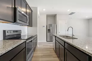 104 Texas Agate Dr, Kyle, TX 78640 - Photo 10