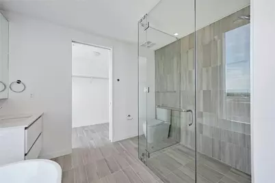 313 W 17th Street #2101, Austin, TX 78701 - Photo 8