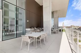 313 W 17th St, Austin, TX 78701 - Photo 24