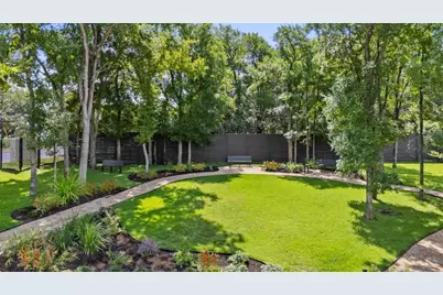 4916 Meller Gardens, Austin, TX 78741 - Photo 22