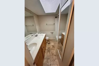 1725 Toomey Road #105, Austin, TX 78704 - Photo 10