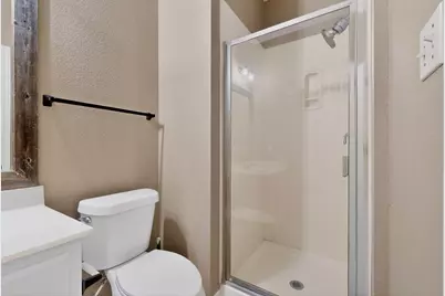 322 Lone Star Boulevard, Hutto, TX 78634 - Photo 18