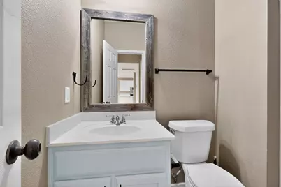 322 Lone Star Boulevard, Hutto, TX 78634 - Photo 18