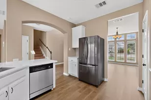 322 Lone Star Blvd, Hutto, TX 78634 - Photo 10