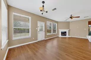 322 Lone Star Blvd, Hutto, TX 78634 - Photo 4