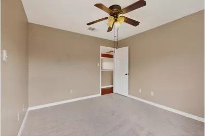 322 Lone Star Boulevard, Hutto, TX 78634 - Photo 16