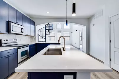 2505 San Gabriel Street #600, Austin, TX 78705 - Photo 8