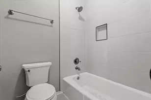 10819 Crown Colony Dr, Austin, TX 78747 - Photo 14