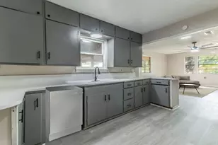 574 Oaklawn Dr, Rockdale, TX 76567 - Photo 6