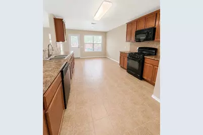 7108 Outfitter Drive, Austin, TX 78744 - Photo 22
