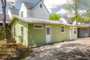 1706 Riverview St, Austin, TX 78702 - Photo 6