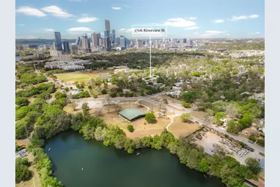 1706 Riverview Street, Austin, TX 78702 - Photo 2