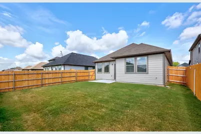 134 Tolo Drive, Elgin, TX 78621 - Photo 26