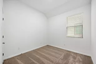 134 Tolo Dr, Elgin, TX 78621 - Photo 20