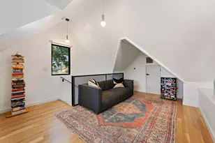 1114 E 3rd St, Austin, TX 78702 - Photo 36