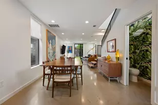 1114 E 3rd St, Austin, TX 78702 - Photo 12