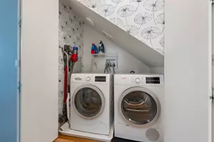 1114 E 3rd St, Austin, TX 78702 - Photo 32