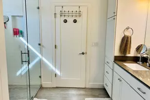 4704 Duval St, Austin, TX 78751 - Photo 24