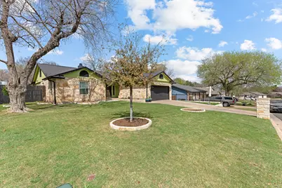 704 Greenwich Place, Round Rock, TX 78664 - Photo 2