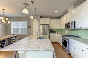 4809 Bolm Rd, Austin, TX 78702 - Photo 14