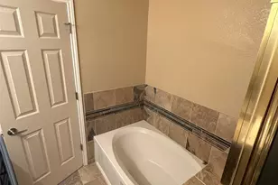 2632 Century Park Blvd, Austin, TX 78727 - Photo 18