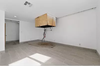 708 W 8th Street, Hearne, TX 77859 - Photo 6