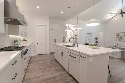 5805 Chesterfield Avenue, Austin, TX 78752 - Photo 12